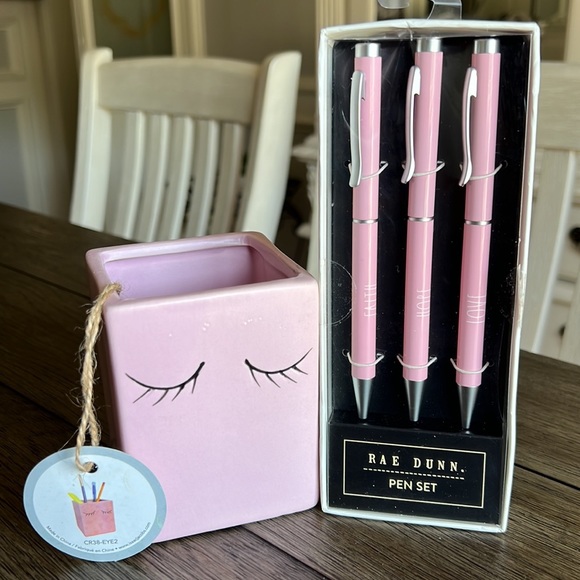 Rae Dunn PEN SET& Pink Holder